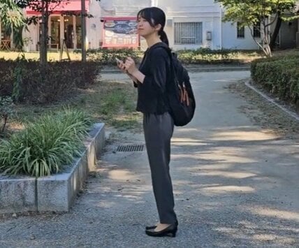 ひとり旅あるあるだと思うこと4選！「寝たいだけ寝る」「公園やカフェでぼーっとする」に思わず納得