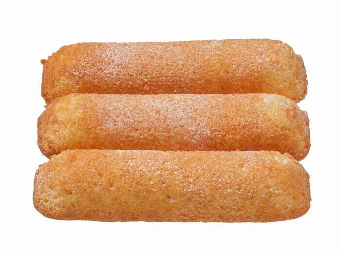 セブン-イレブンの新商品：7プレミアム スティックケーキ3本入