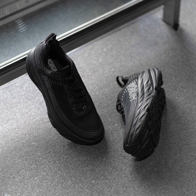 HOKA ONE ONE - BONDI6 ¥22,680（税込）