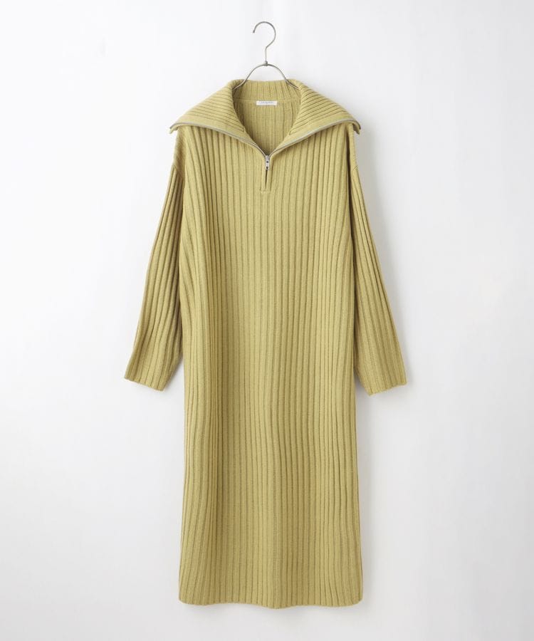 出所：ハニーズ公式通販ハーフジップワンピース