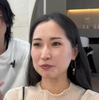 海外から帰国した女性がバッサリカットで「ショートヘア」に大変身！素敵すぎる仕上がりに感動