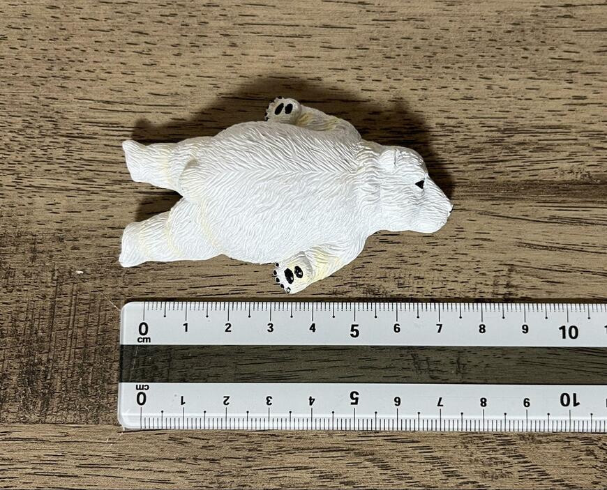 キャンドゥ、リトルフレンド ダラけたシロクマ