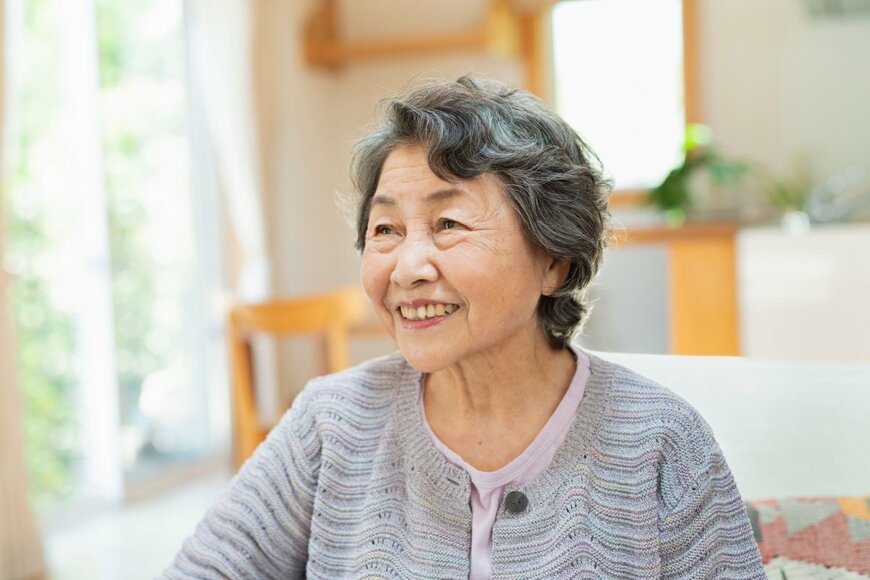 笑う女性の写真