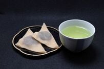 生八ツ橋の禁断の食べ方が編み出される→SNSでは「近い将来商品化される予感がする」など反響
