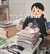 「アイデアがすごい」山のように積まれた〈推し活雑誌＆ファンクラブ会報〉→解体＆クリアブックで〈スッキリ収納〉