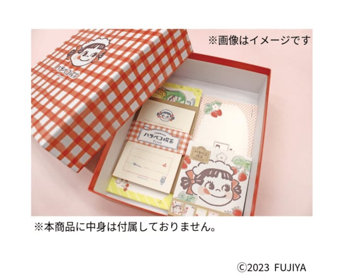 お道具箱として置いておくだけでデスク周りの空気が一段と明るく