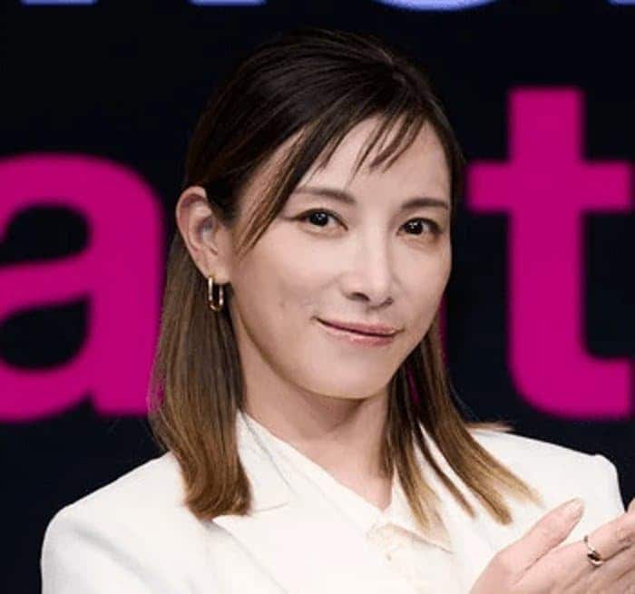 加藤あい タイの世界遺産・アユタヤを堪能！ エキゾチックな光景に「素敵」「映画のワンシーンみたい」の声