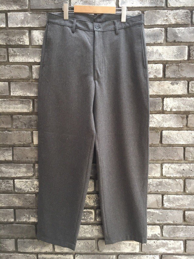 CESTERS - No pleats wide trousers ¥13,824（税込）