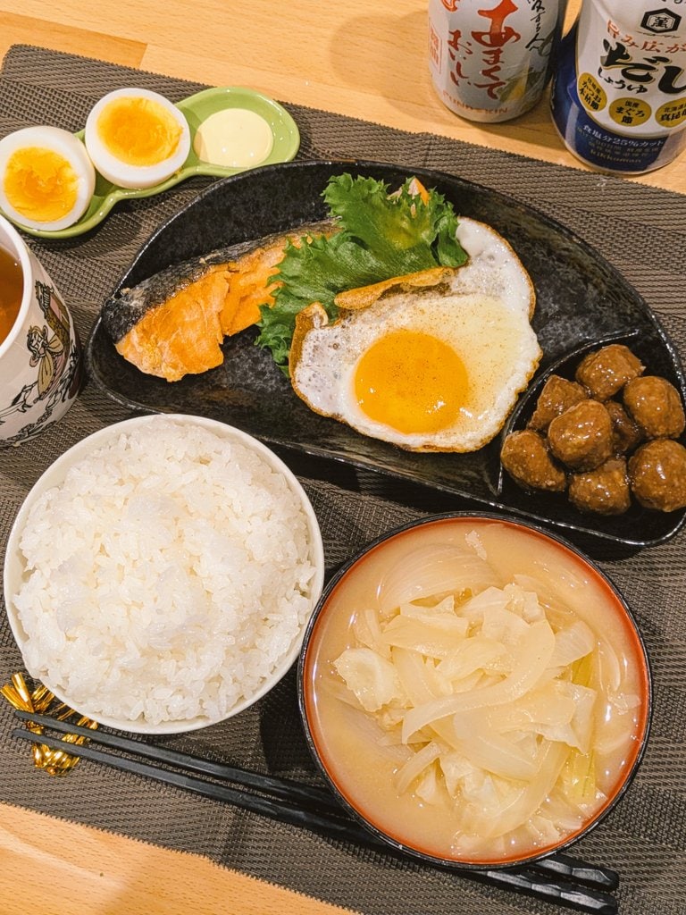 180円で食べれる自宅朝定