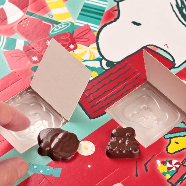 スヌーピー　カウントダウンカレンダー