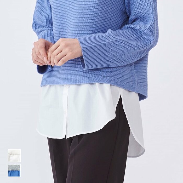 ニットやカットソーの下に重ねるだけで、コーデの幅が広がります
