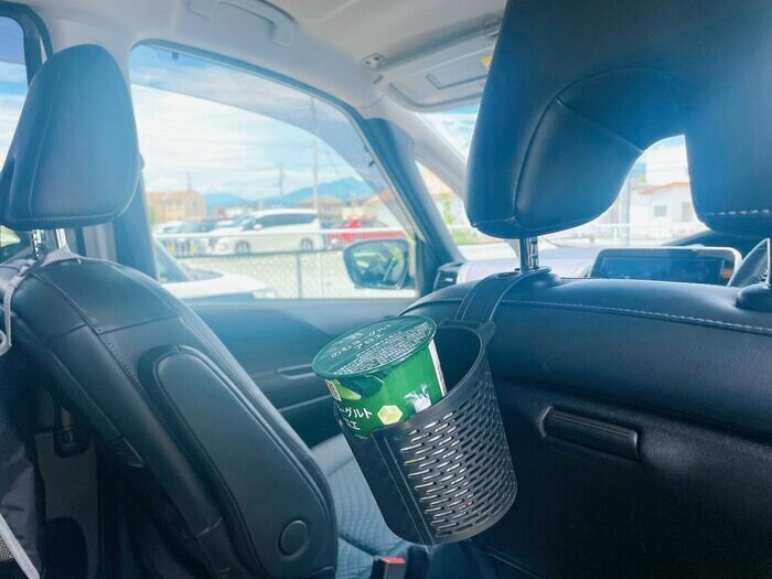 小物入れに入ったドリンク