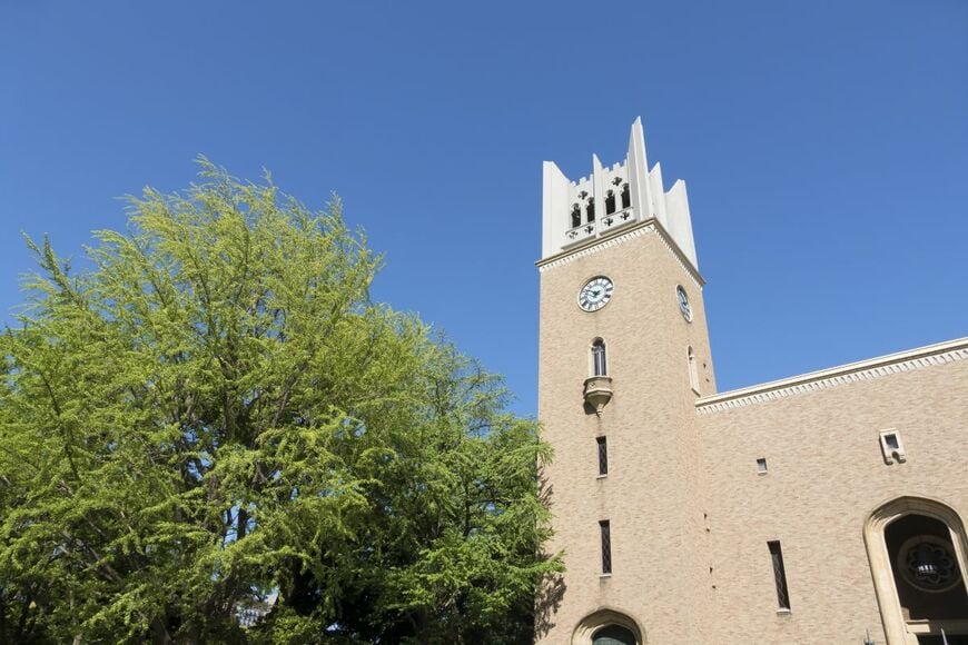 【私立小学校の学費比較】早稲田系列「早稲田実業学校初等部」と人気上昇中「明星小学校」6年間でいくらかかる？公式発表の最新金額で比べてみた！