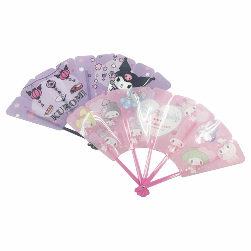 出所：ワッツ公式　マイメロクロミ　水をはじく扇子