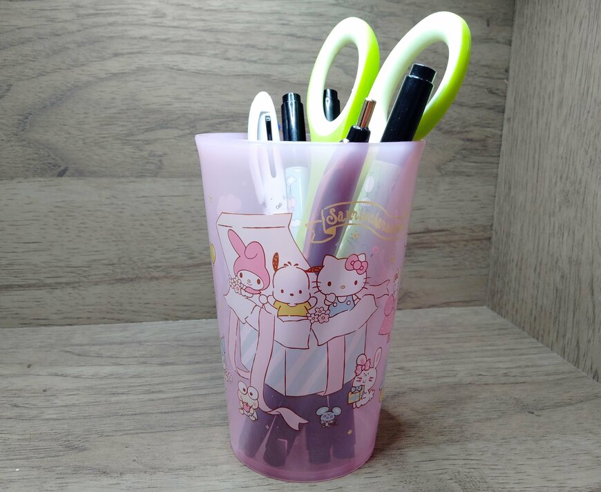 筆者撮影（ダイソー、タンブラー M/X ギフト）