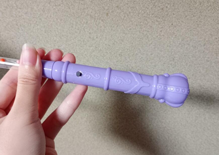 出所：筆者撮影（ダイソー、光るスティック（星型））