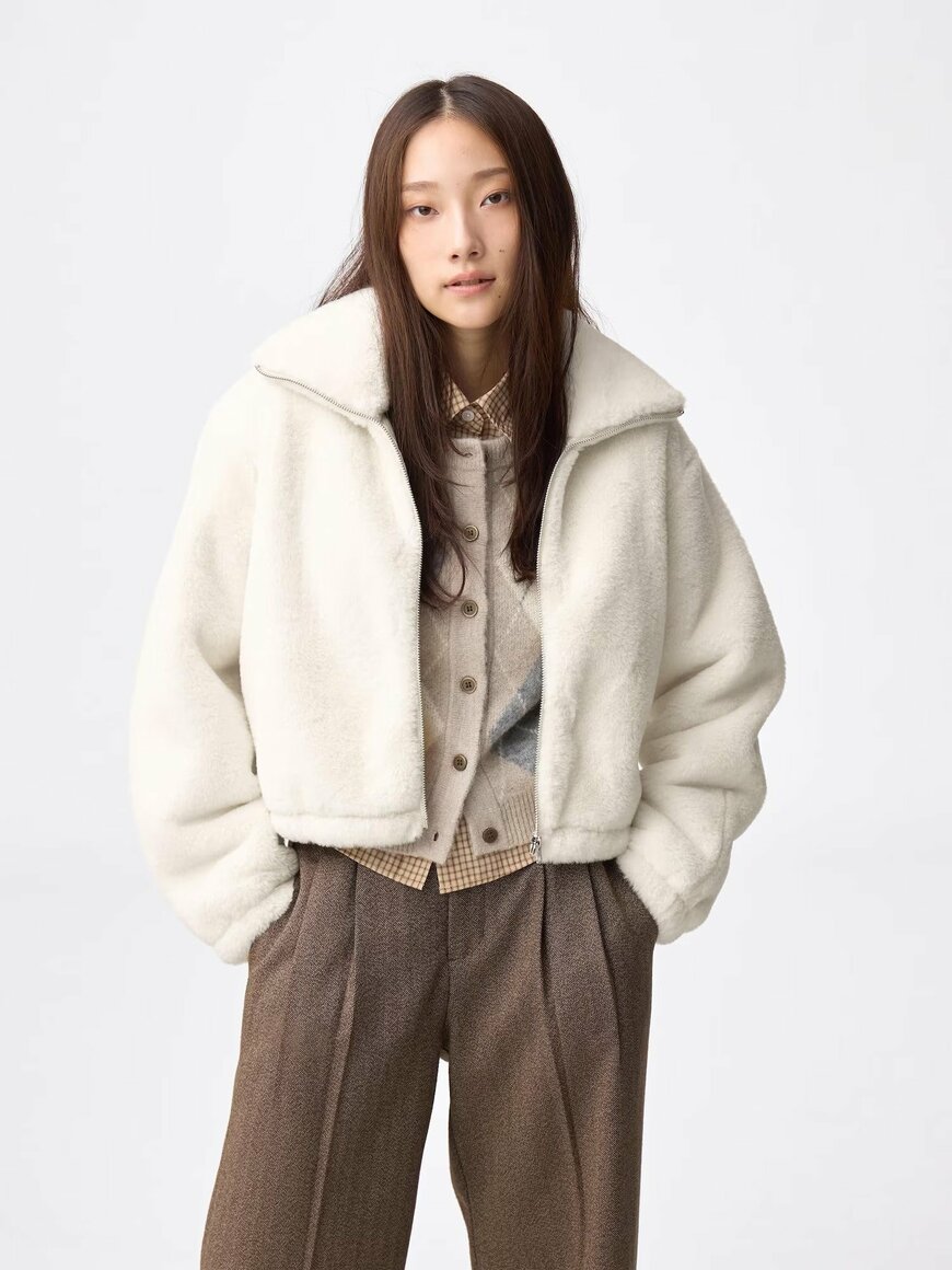 画像出所：GU公式オンラインストア