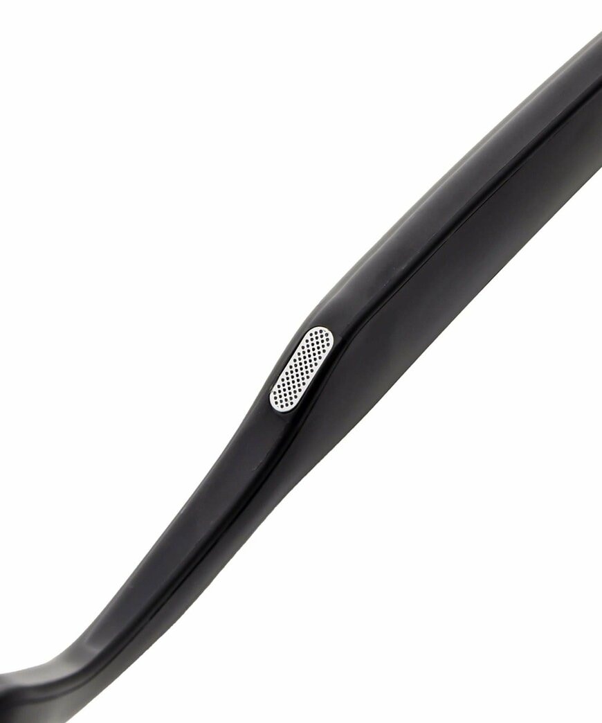 出所：3COINS公式　オーディオカラーグラス