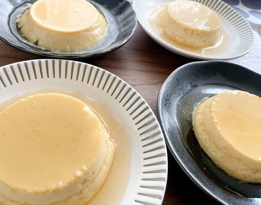 表面が滑らかなプリン