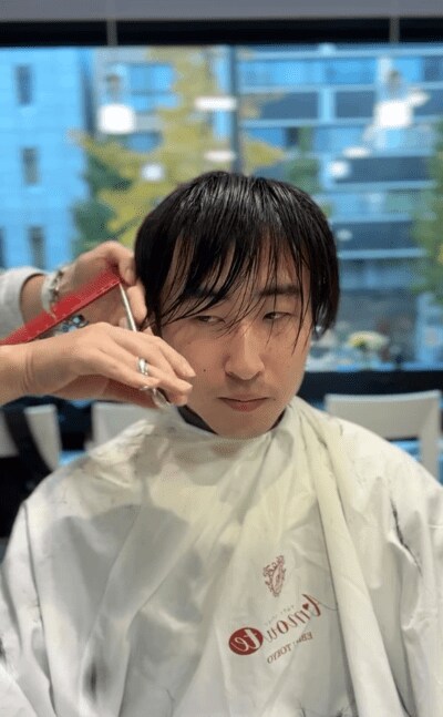 ヘアカット中