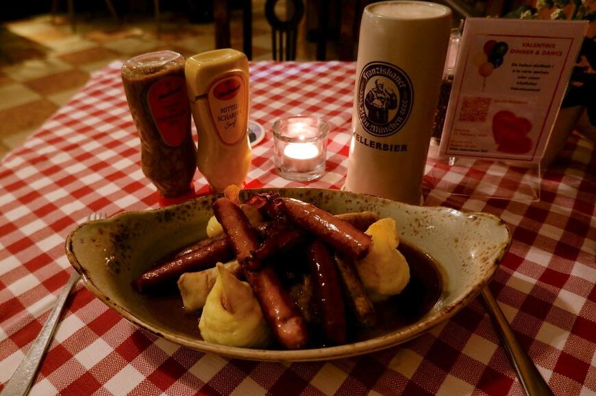 ラーツケラー・ミュンヘンのソーセージの盛り合わせ