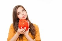 自炊や格安スマホは節約にならない!? 「節約の二大常識」を疑ってみよう