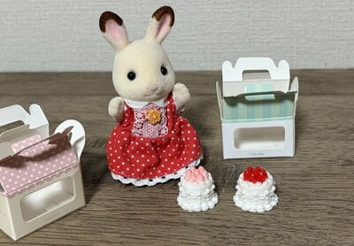 セリア、9599 ぬい用 ケーキ＆持ち帰りボックス セット商品画像