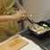 一晩漬けて味を馴染ませた絶品の【鶏の香草焼き弁当】　副菜の彩りも綺麗なオシャレな愛妻弁当がおいしそう…