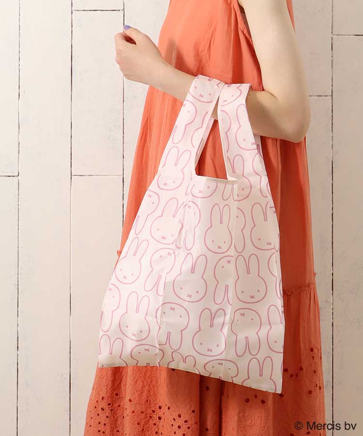 出所：ブルーブルーエ公式　MIFFYフェイスモチーフエコバッグ