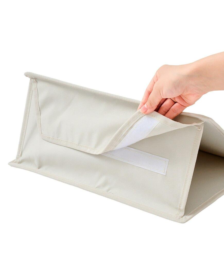 出所：パルグループ公式ファッション通販サイト 3COINS 持ち運べる収納スタンド