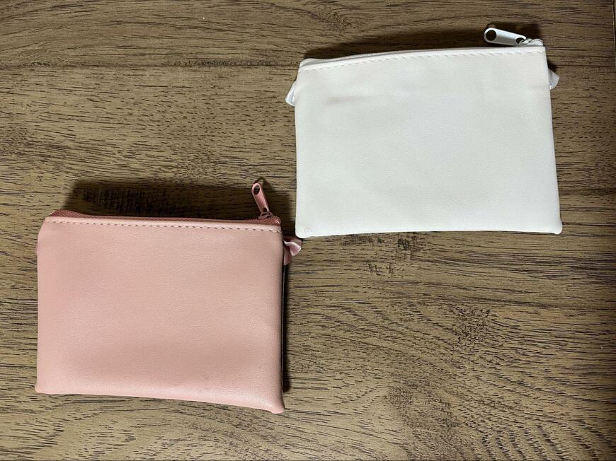 ダイソー、推しポーチ、フリル付フラットポーチ(ピンク、ホワイト)画像