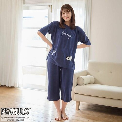 大人も満足のかわいさ「スヌーピールームウェア」（3289円）