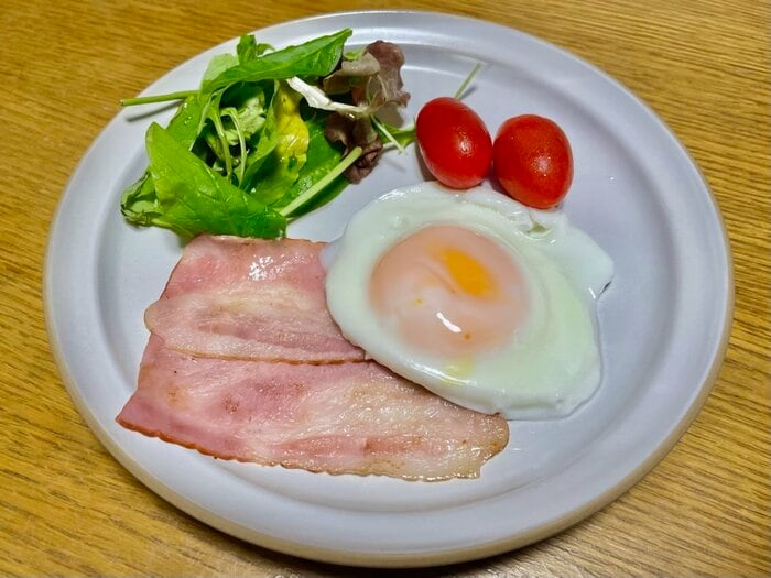 加熱時間を数秒変えるだけで簡単に黄身のかたさも変えられる！