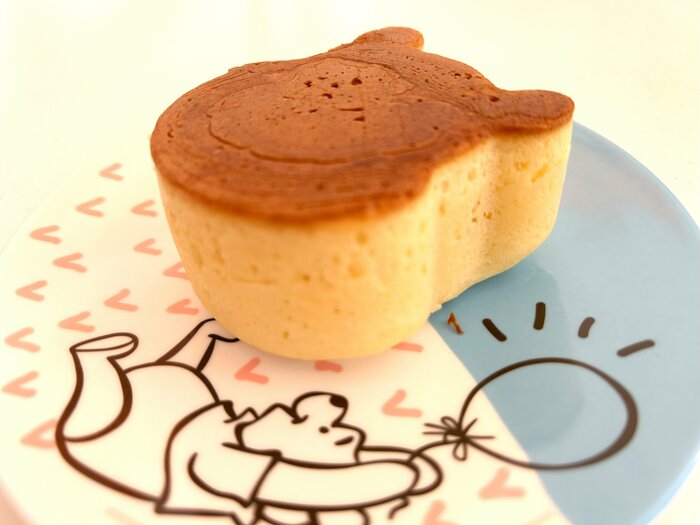 横から見ると厚みもしっかりとあります