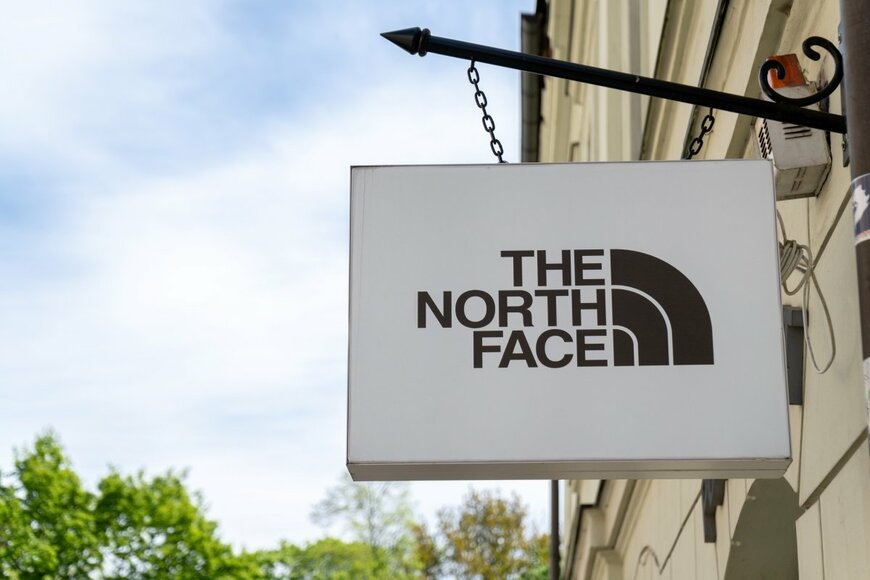 「25gの衝撃的軽さ」ザ・ノース・フェイスのミニ財布「4290円でカード10枚入る超収納」小銭こぼれず中身見え