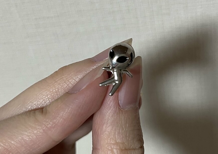 筆者撮影（キャンドゥ、宇宙イヤリング）