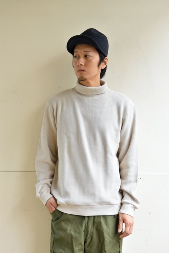 STOCK - AZE KNIT TURTLE NECK ¥13,824（税込）
