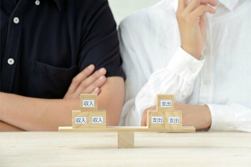 65歳以上・無職夫婦世帯は平均で「約4万円の赤字」に