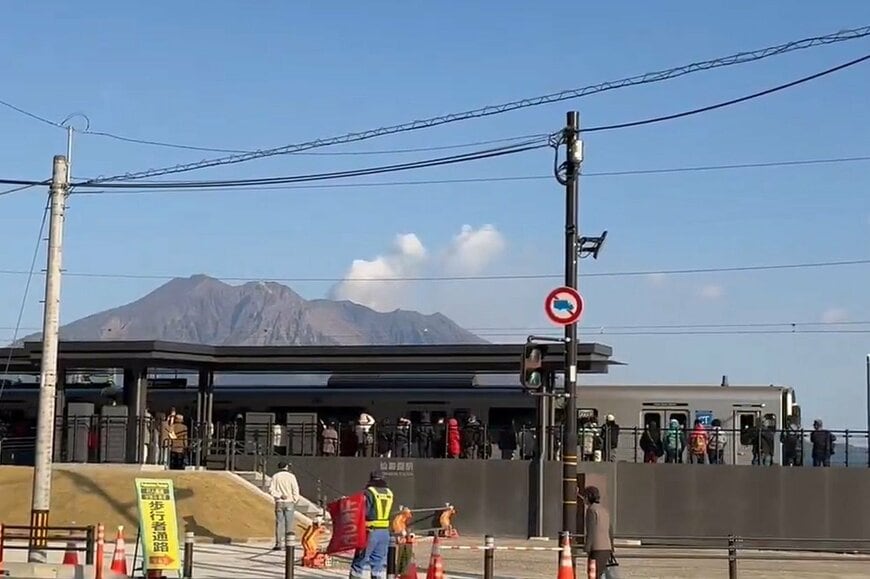 鹿児島県の仙巌園駅