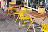 北海道札幌市に現れた「ビアガーデン」に目を疑う　予想外すぎる光景に「風情があっていいね」