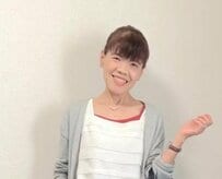 【60代マダム】“20年もの”のティアードTシャツが現役！ロングカーデ×クロップドパンツの秋コーデ