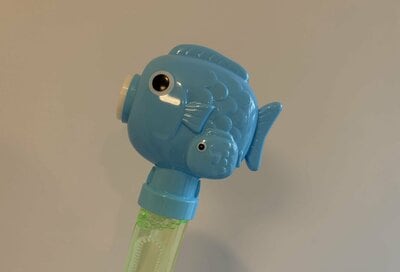 ダイソー、シャボン玉スティック（魚）商品画像