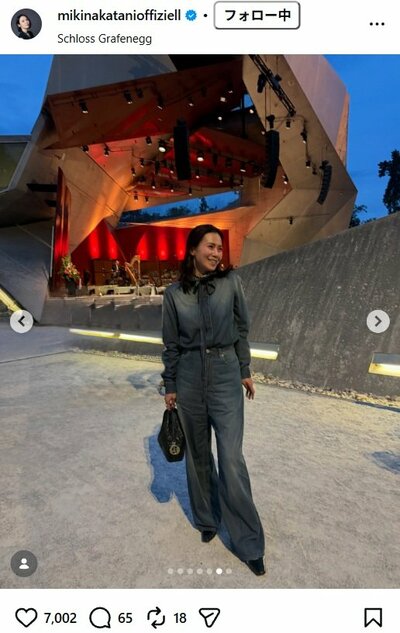 中谷美紀のInstagram投稿（コンサート会場前でのショット）