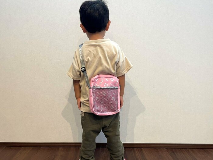 長さを調節すれば、年齢を問わず使えます！