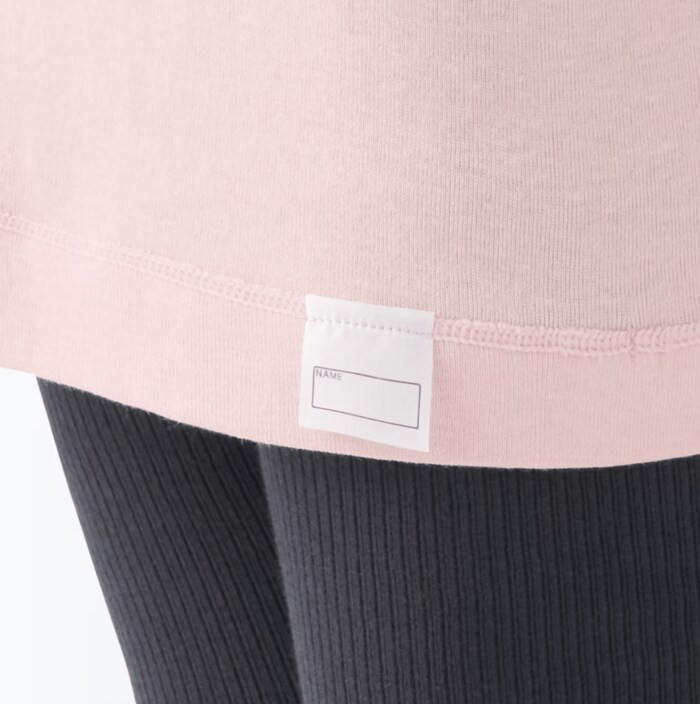 通気性が良く接触冷感性のある蒸れにくいインナー