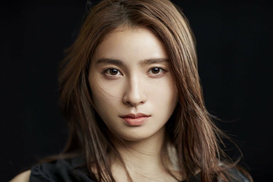 土屋太鳳 顔回りばっさりで雰囲気ガラリ!クールな黒衣装で美スタイル披露「新鮮」「超絶かっこいい」「最高に似合ってる」の声