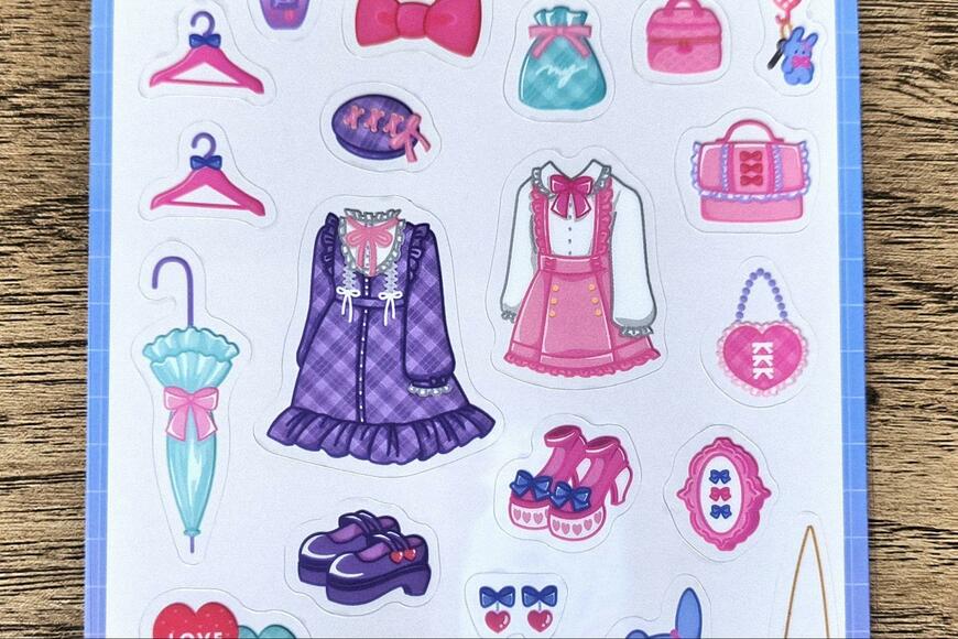 筆者撮影（キャンドゥ、カスタムシール　ロッカー柄）