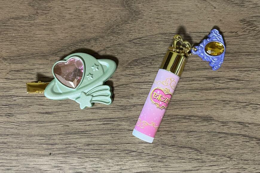 しまむら、セボンスター リップクリーム／前髪クリップ筆者撮影写真