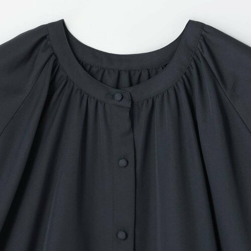 レディース撥水エンブロイダリーストリングスブラウス