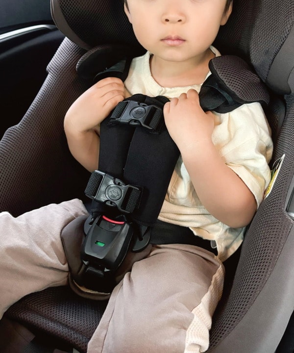 車内のプチストレスを軽減「抜け出し防止ベルト」（550円）